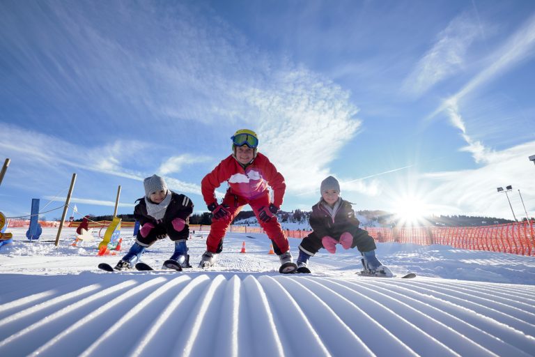 skischule in willingen auf frisch präparierter piste c) tourist information willingen, wolfgang detemple (6)